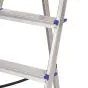 13 cm tiefe, gerippte Aluminiumstufen